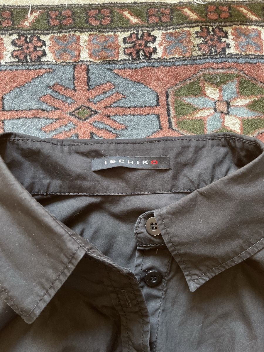 Ischiko Camicette: Ischiko Blouse – Nuovo (secondo la descrizione) da Zürich venduto da gia_xjw5 1