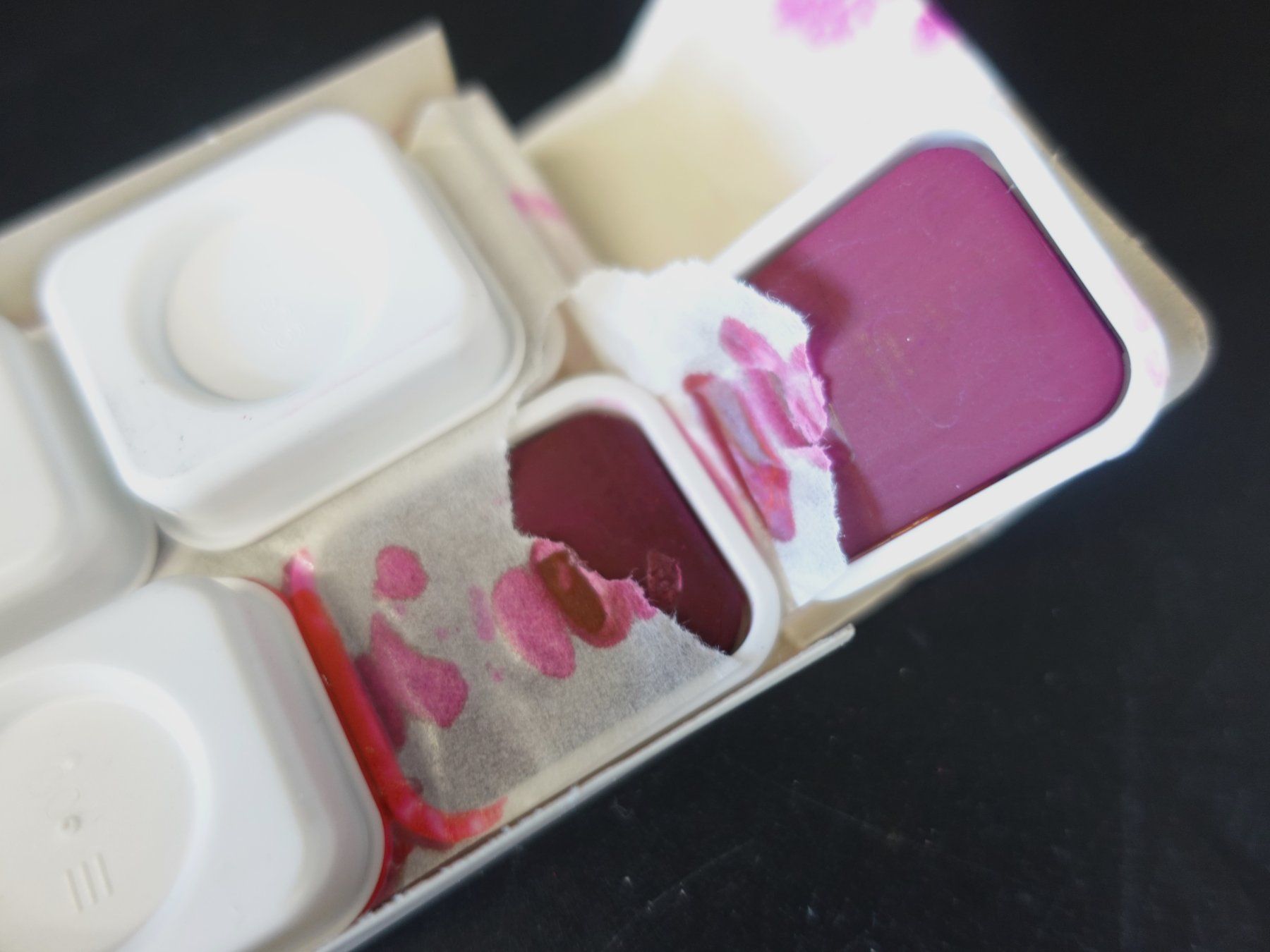 Colori: CARAN D'ACHE Deckfarben – Usato da Muhen venduto da Restwert_Muhen 3