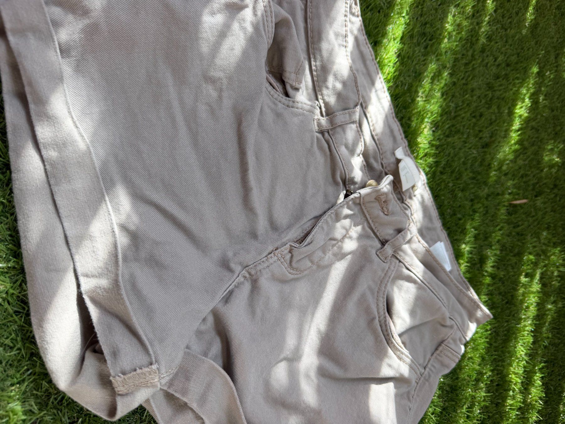 H&M Pantaloni: H&M Shorts beige Grösse 34 – Usato da Riehen venduto da ann_76jw 3