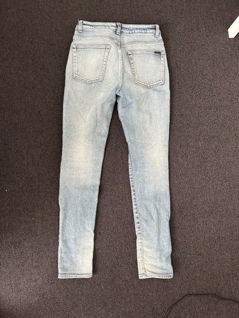 Saint Laurent Jeans: Saint Laurent jeans – Usato da Chez-le-Bart venduto da kouni12 2