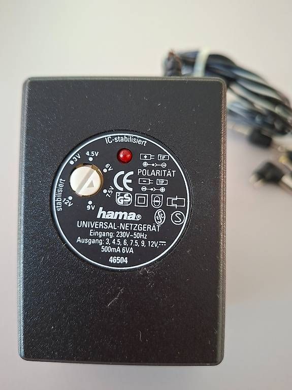 Chargeur: Hama Universal-Netzgerät (Modell 46504) – D'occasion à Murten par pra_cyk2 1