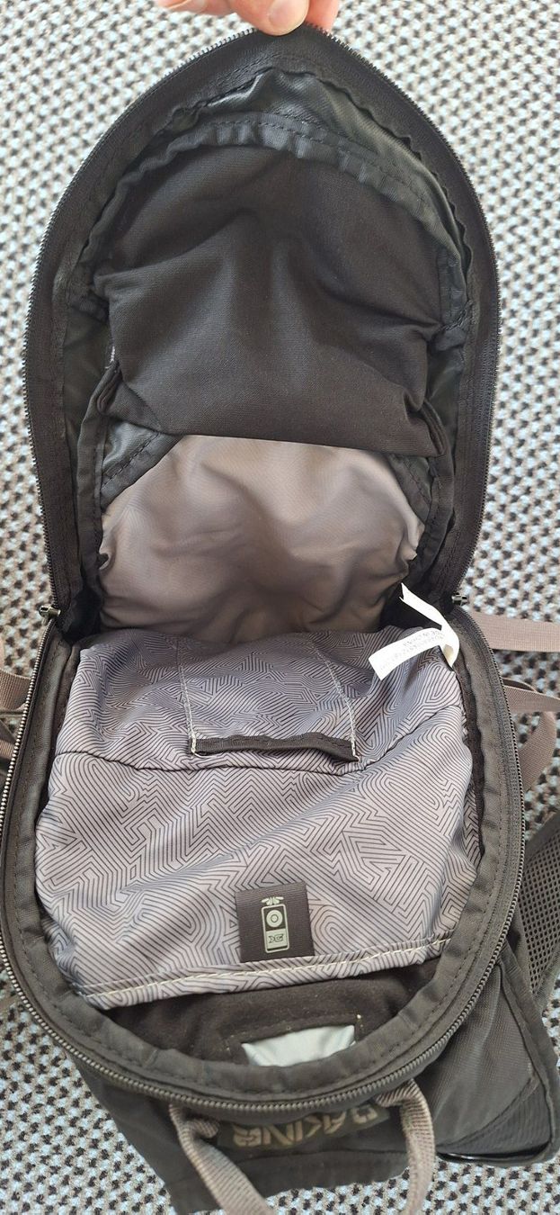 Dakine Rucksäcke: Camelbak DAKINE Rucksack (mit ungebrauchtemTrinksystem) – Gebraucht aus Uster von Sellers 3