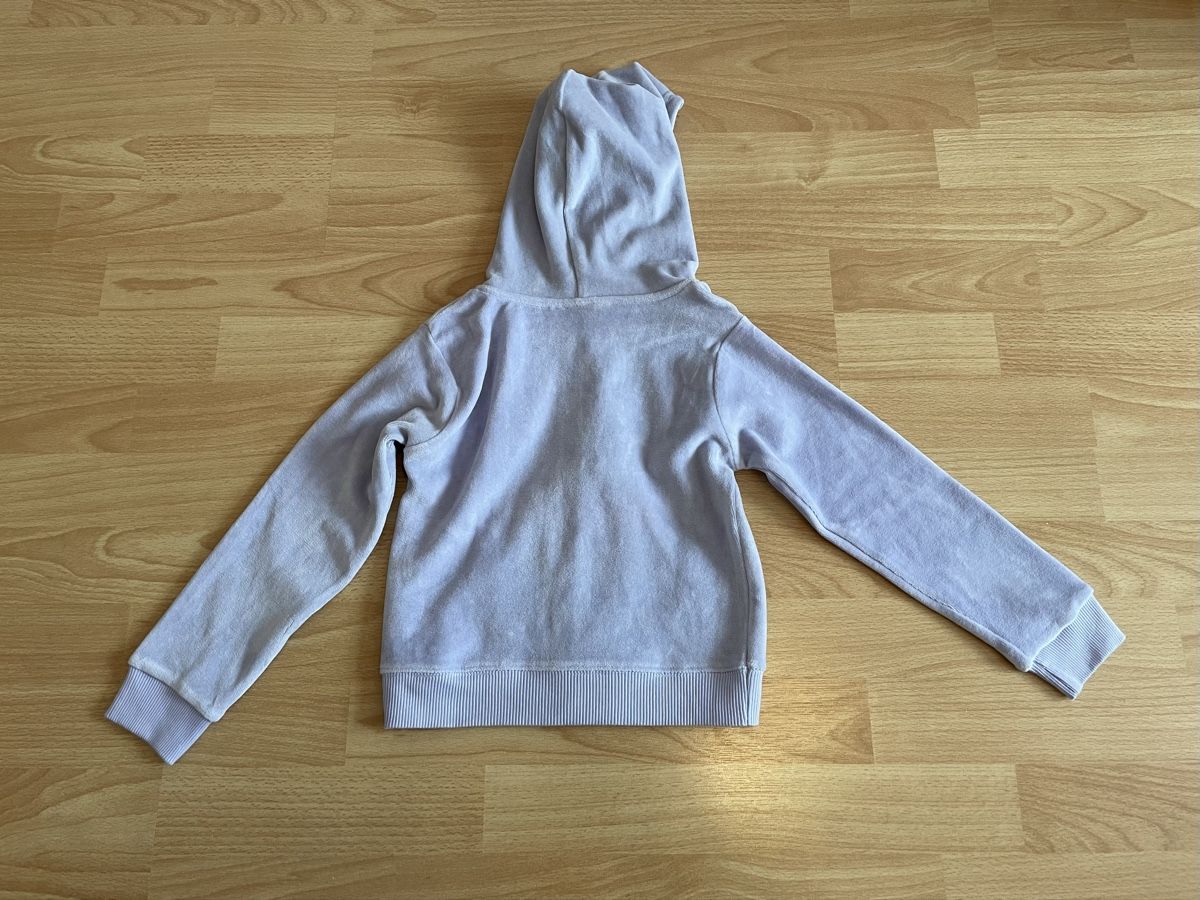 C&A Kleiderpakete & -sets: Mädchen Trainer, Hose Grösse 110 – Neu (gemäss Beschreibung) aus Chur von Tsambiko 6