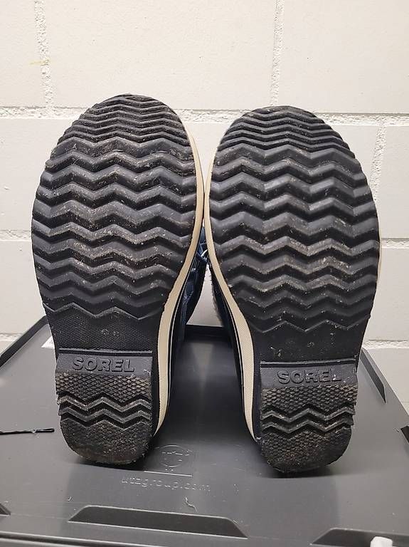 Schuhe für Jungen: Sorel Winterstiefel Gr. 35 – Gebraucht aus Münchenbuchsee von Lightning11 1