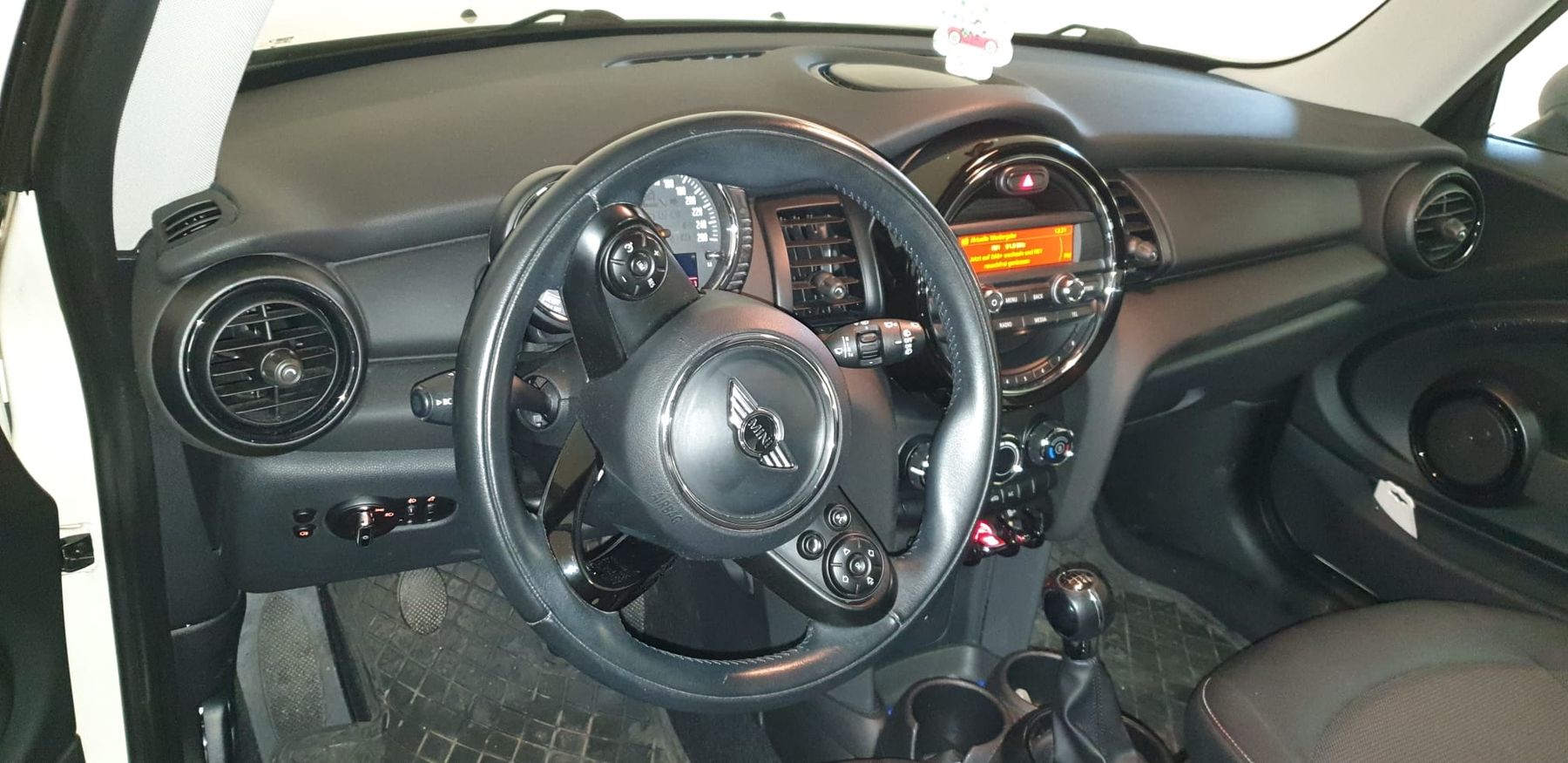 Mini Autos: Mini one – Gebraucht aus Sirnach von marta087 2