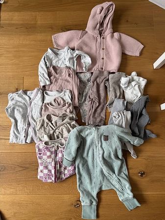 Baby- Kleiderpaket Grösse 62 Mädchen