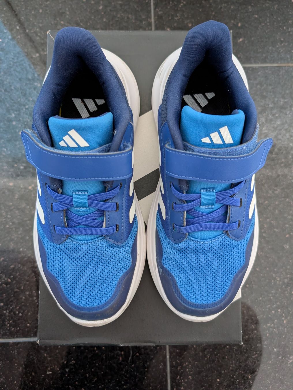 Adidas Schuhe für Jungen: Adidas Schuhe Gr 34 – Gebraucht aus Affoltern am Albis von nyi_ph9f 1