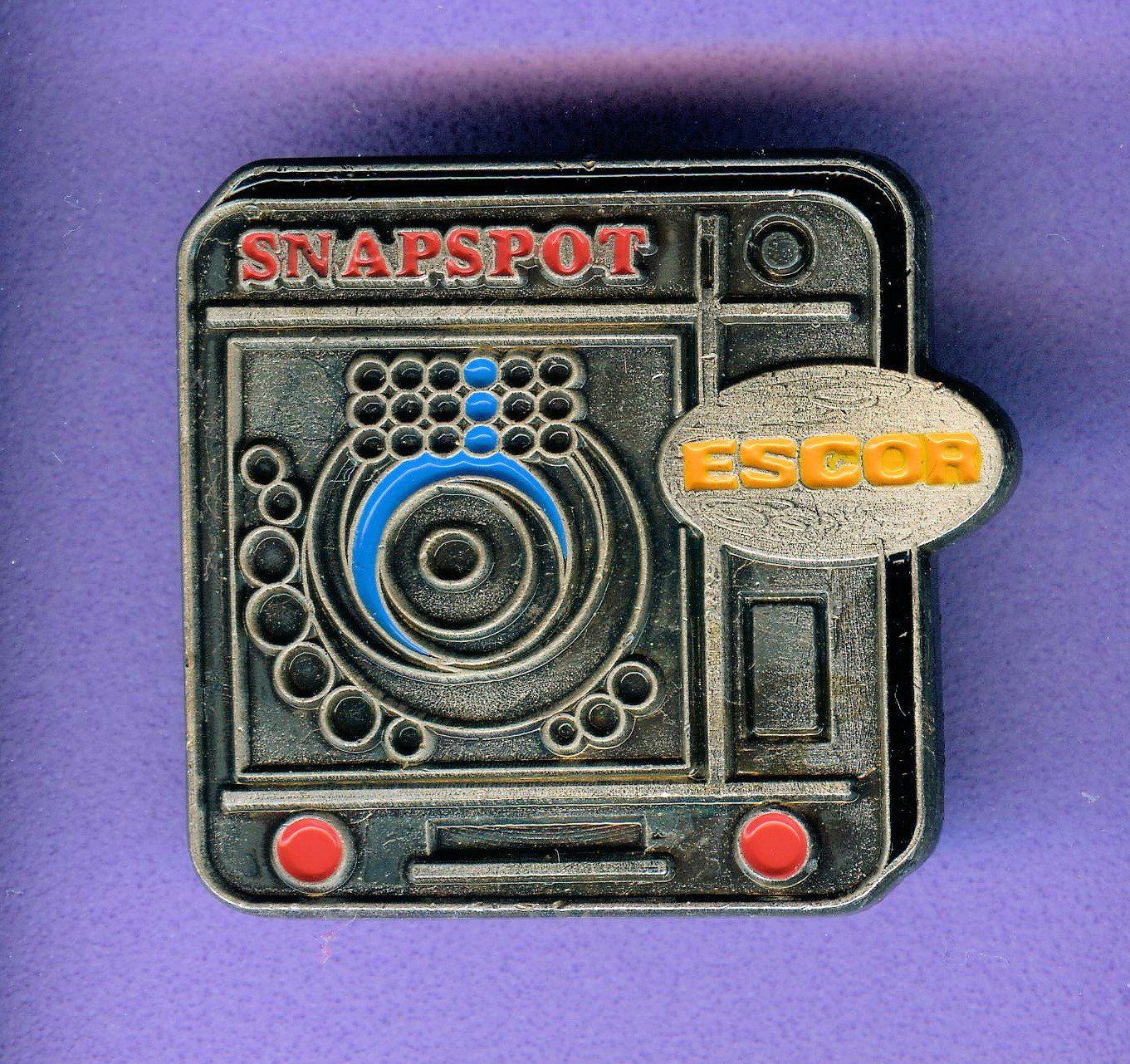 Placchette & Badge: SNAPSPOT  blau= 4 fach – Usato da Winterthur venduto da Sammleroase