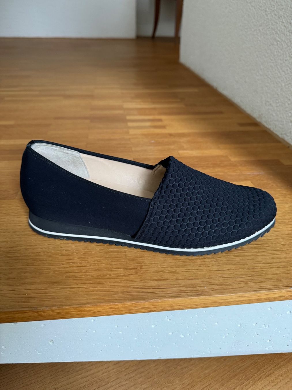 Damenschuhe: Halbschuh Stoff/Leder – Gebraucht aus Stein AG von heg_n29h