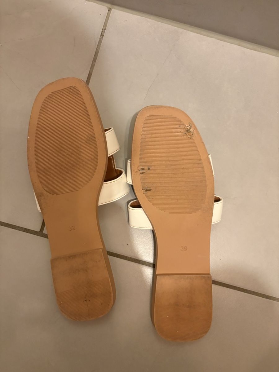 Scarpe da donna: Pantoletten weiss Grösse 39 – Usato da Winterthur venduto da nik_pr58 3