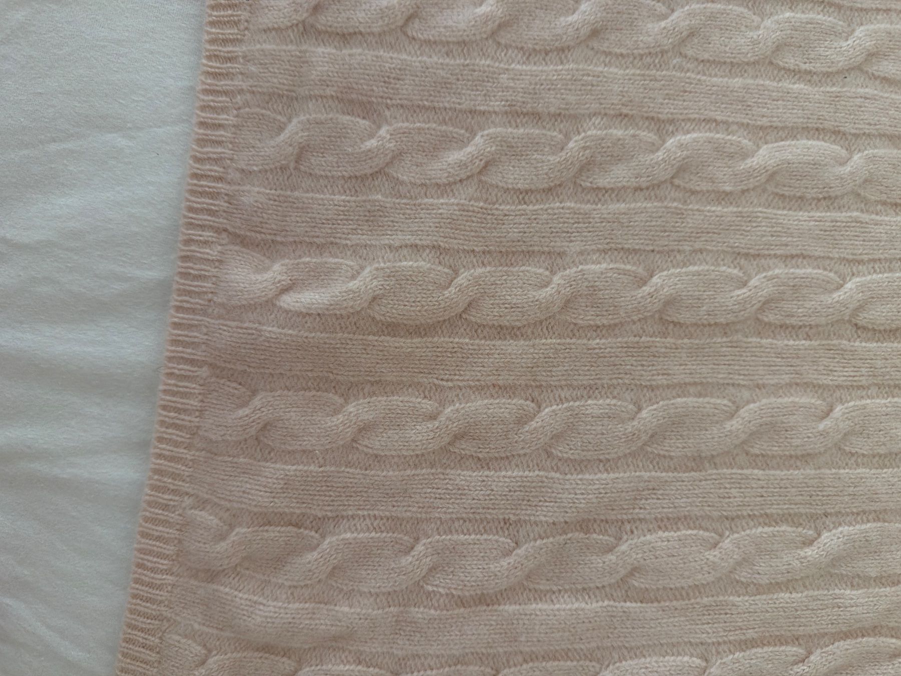 Decken: Sofiacashmere Babydecke 100% Kaschmir – Gebraucht aus Roggwil TG von est_r5x7 1