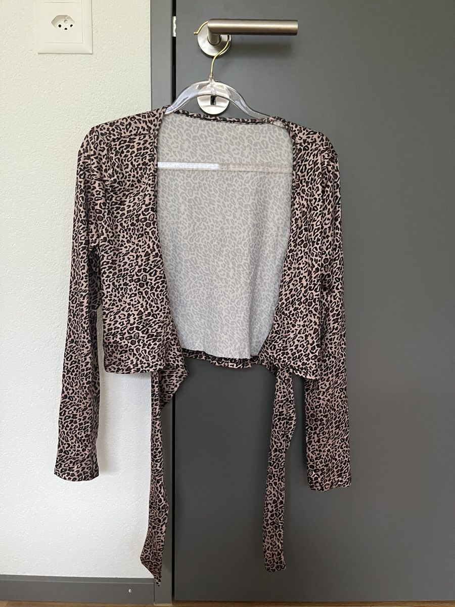 Shein Top: Langarm Oberteil – Nuovo (secondo la descrizione) da Brunnen venduto da pel_vk7g 2