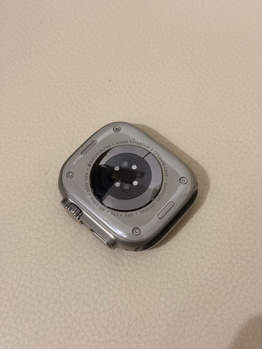 Apple Smartwatch: Apple Watch Ultra 2 – Neuf (Voir description) à Davos Platz par lol_ds8b