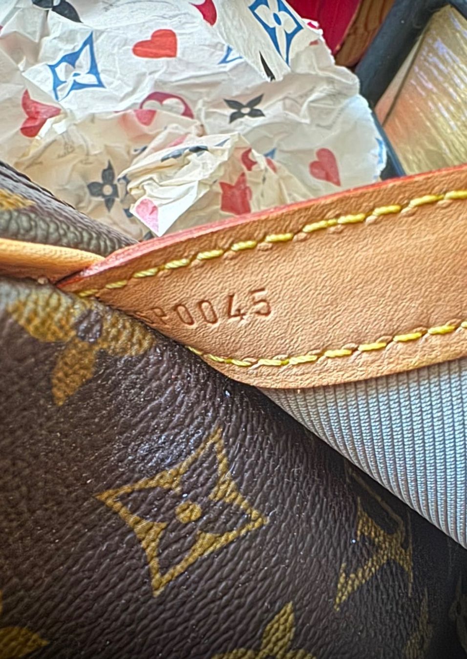 Louis Vuitton Taschen: Louis Vuitton Tasche, original – Gebraucht aus Züberwangen von biene_83 5