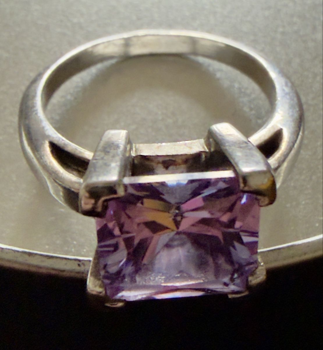 Bagues: Ring Silberfarbig lila Stein  – D'occasion à Widnau par kustercarmen 3