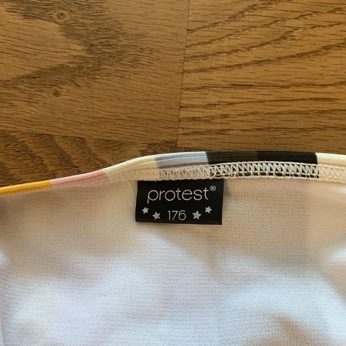 Costumi da bagno & Bikini: Bikini gestreift Grösse S gebrauchter Zustand – Usato da Männedorf venduto da mar_9v85 4