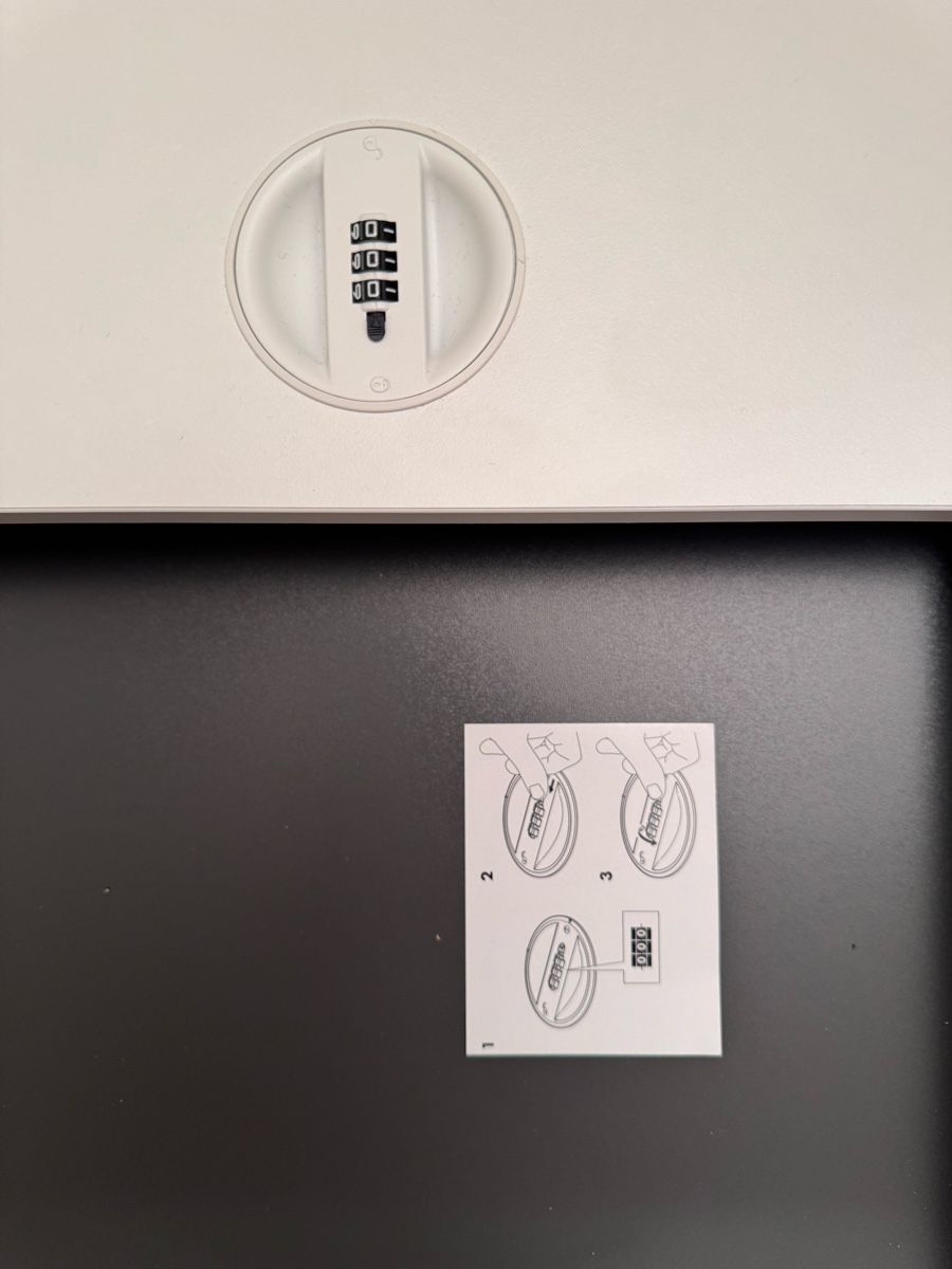 Ikea Korpus: White Drawer Unit with Lock - Office Storage! – Gebraucht aus Wallisellen von klr_9ks6 3