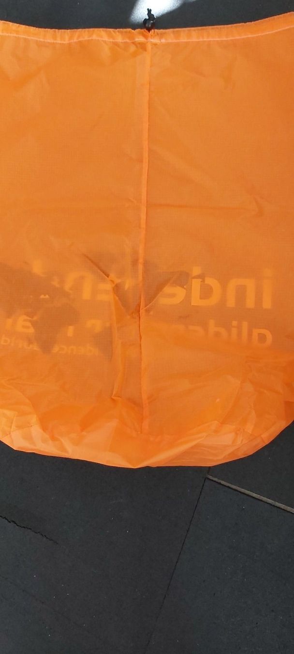 Sport dell'aria & Aquiloni: Gleitschirm Packsack Independence – Nuovo (secondo la descrizione) da Schwarzenbach SG venduto da mel_s6jj 1
