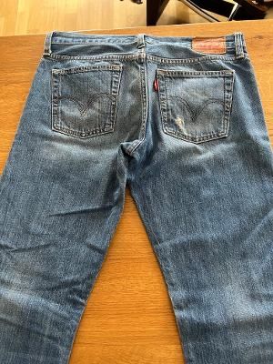 Levi's Jeans: Jeans Levi's 501 Taille 27X32 – Usato da Köniz venduto da amelia06 2
