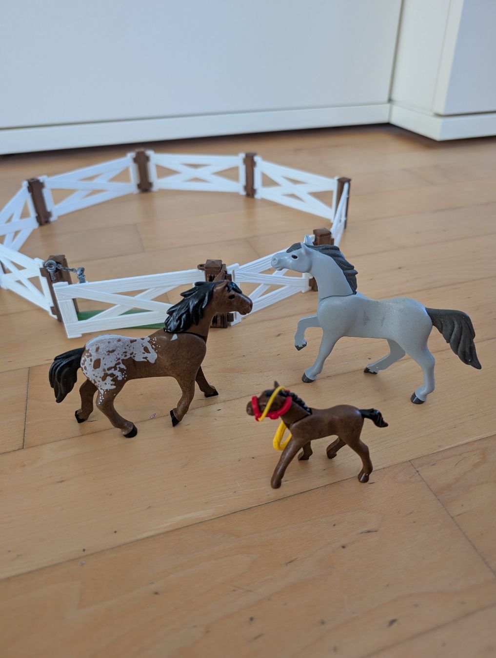 Playmobil Giocattoli: Pferdekoppel Playmobil 6931 – Usato da Aadorf venduto da lilaliana 1