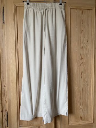 Hosen beige Grösse 38 elegant, straight