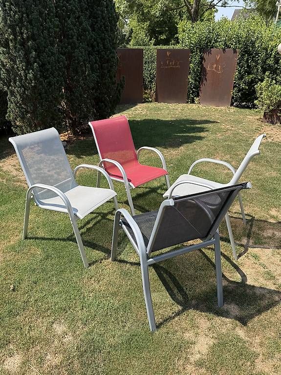 Chaises: 4 Gartenstühle,stapelbar – D'occasion à Weinfelden par ff57