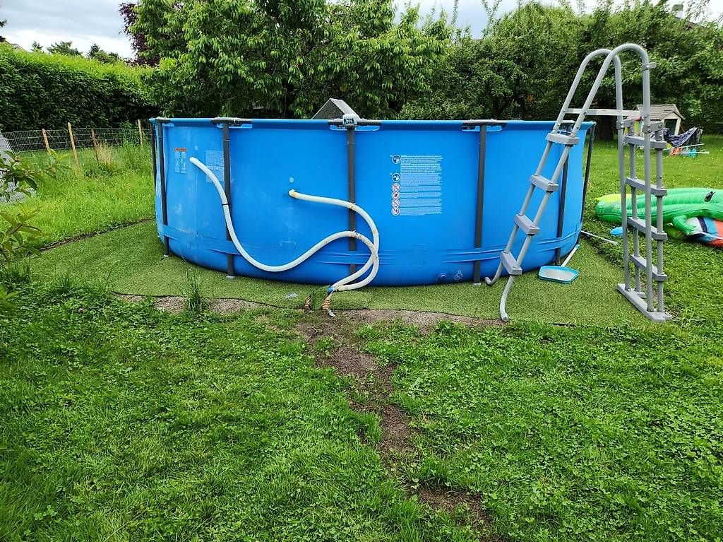 Piscine: Kit piscine complet – Usato da Estavayer-le-Lac venduto da nounours87 3