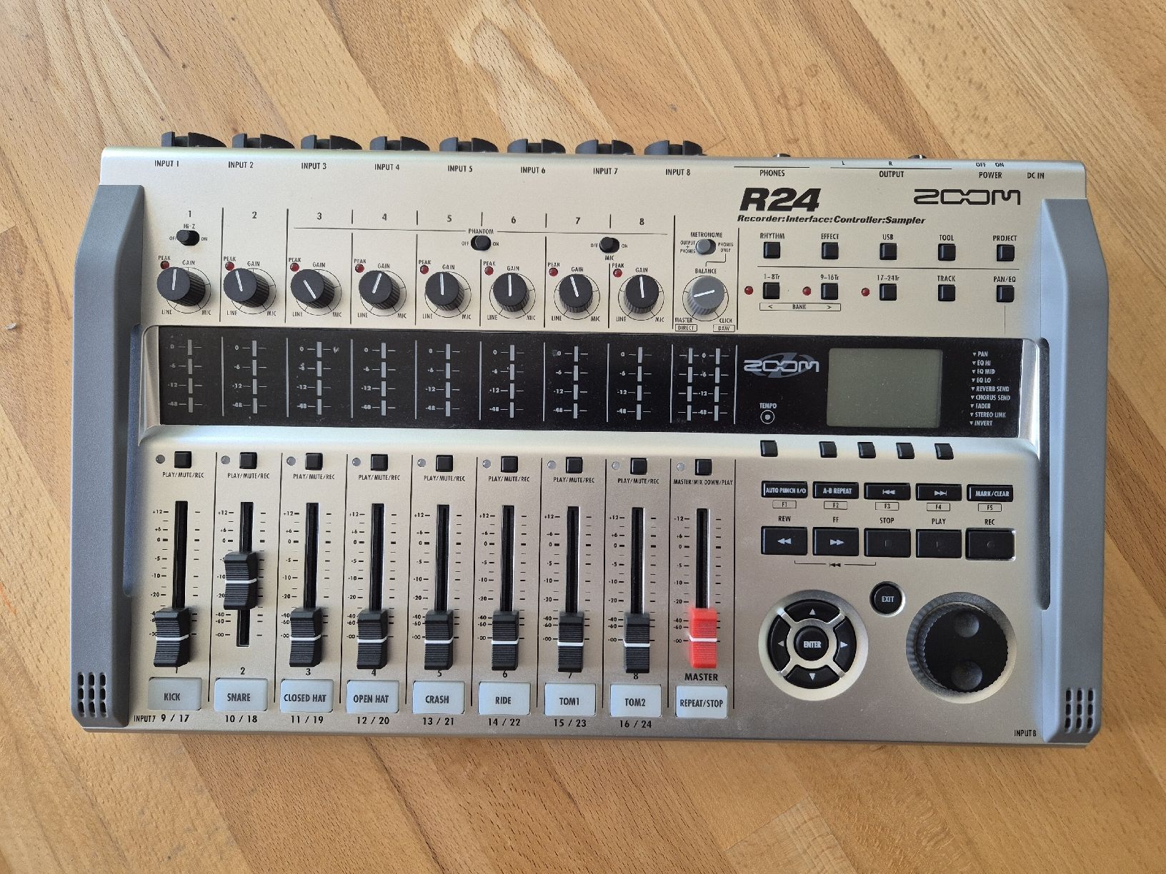 Zoom Mischpulte: Zoom R24 Recorder,Interface,Controller,Sampler – Neu (gemäss Beschreibung) aus Luzern von Lacoli