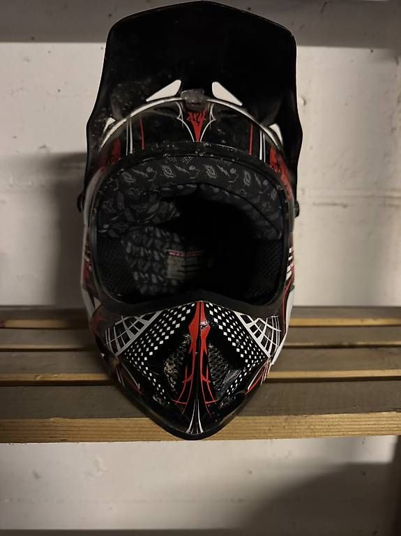 Caschi & visiere: Kinder Motocross Helm M – Usato da Lanzenneunforn venduto da vario714 1