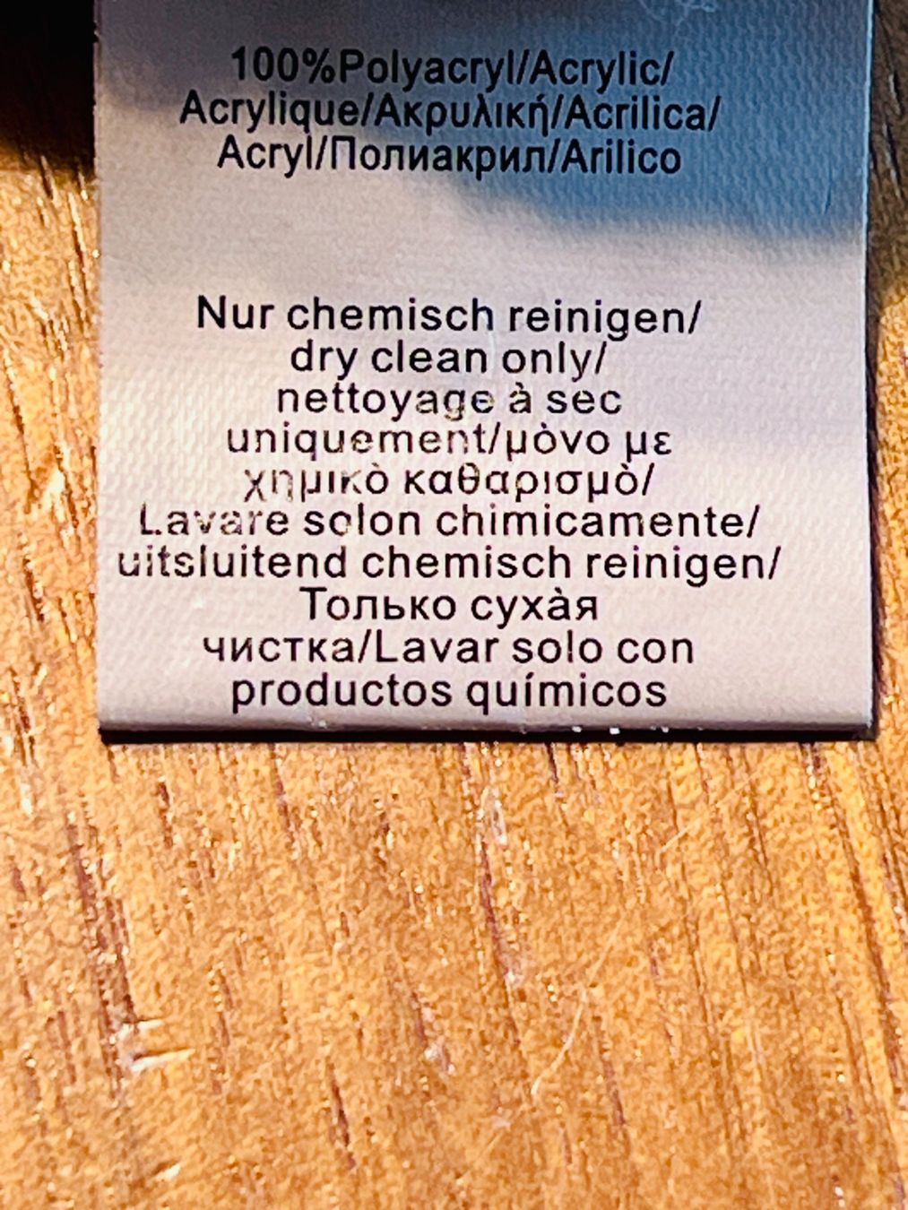 Codello Foulard & Sciarpe: NEU - Codello Schal & Mütze Set grau mit Schmucksteinen – Nuovo (secondo la descrizione) da Zürich venduto da Herzblatt99 8