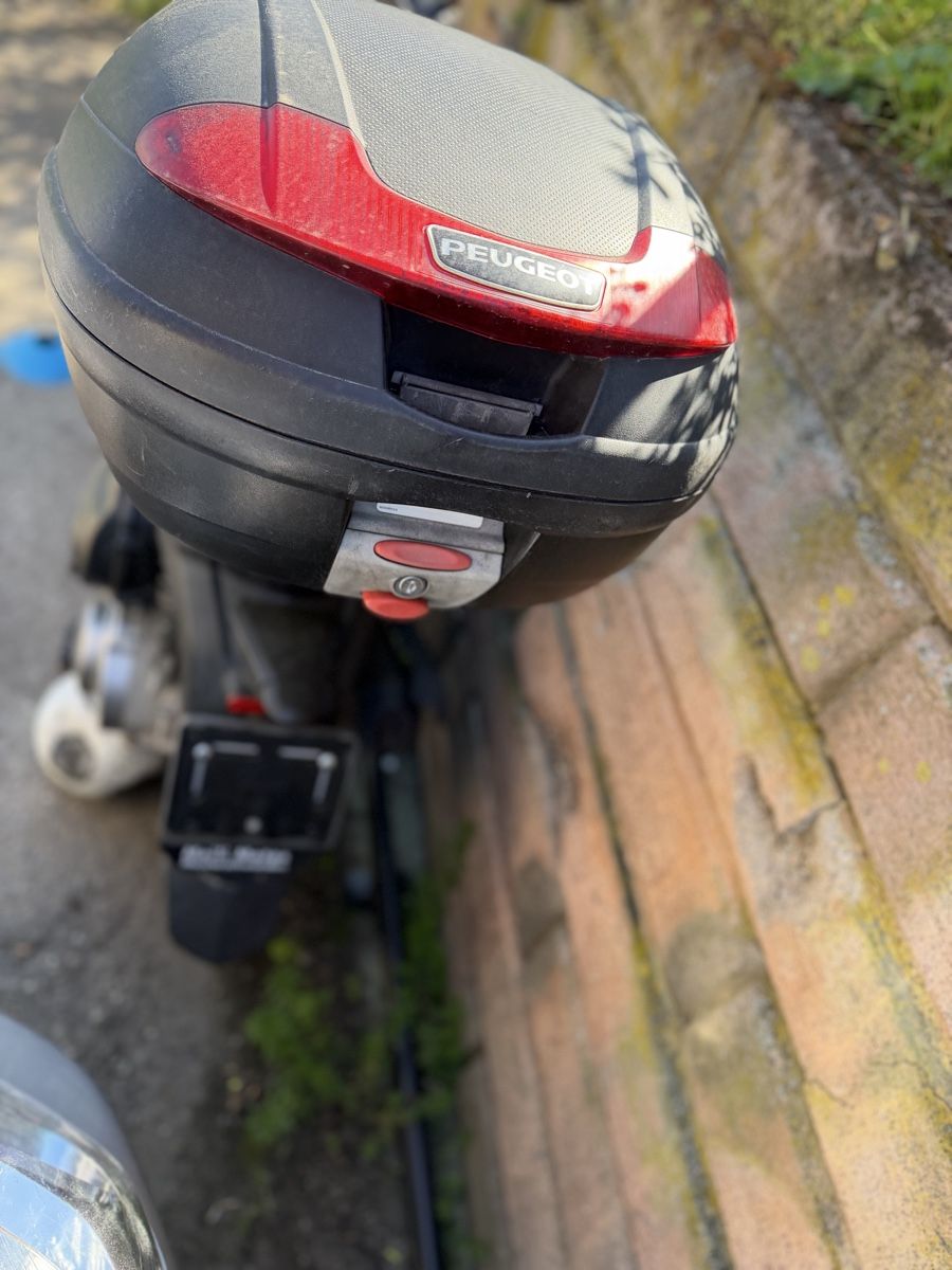 Peugeot Scooter: Peugeot 125 – Usato da Bern venduto da ste_lm7r