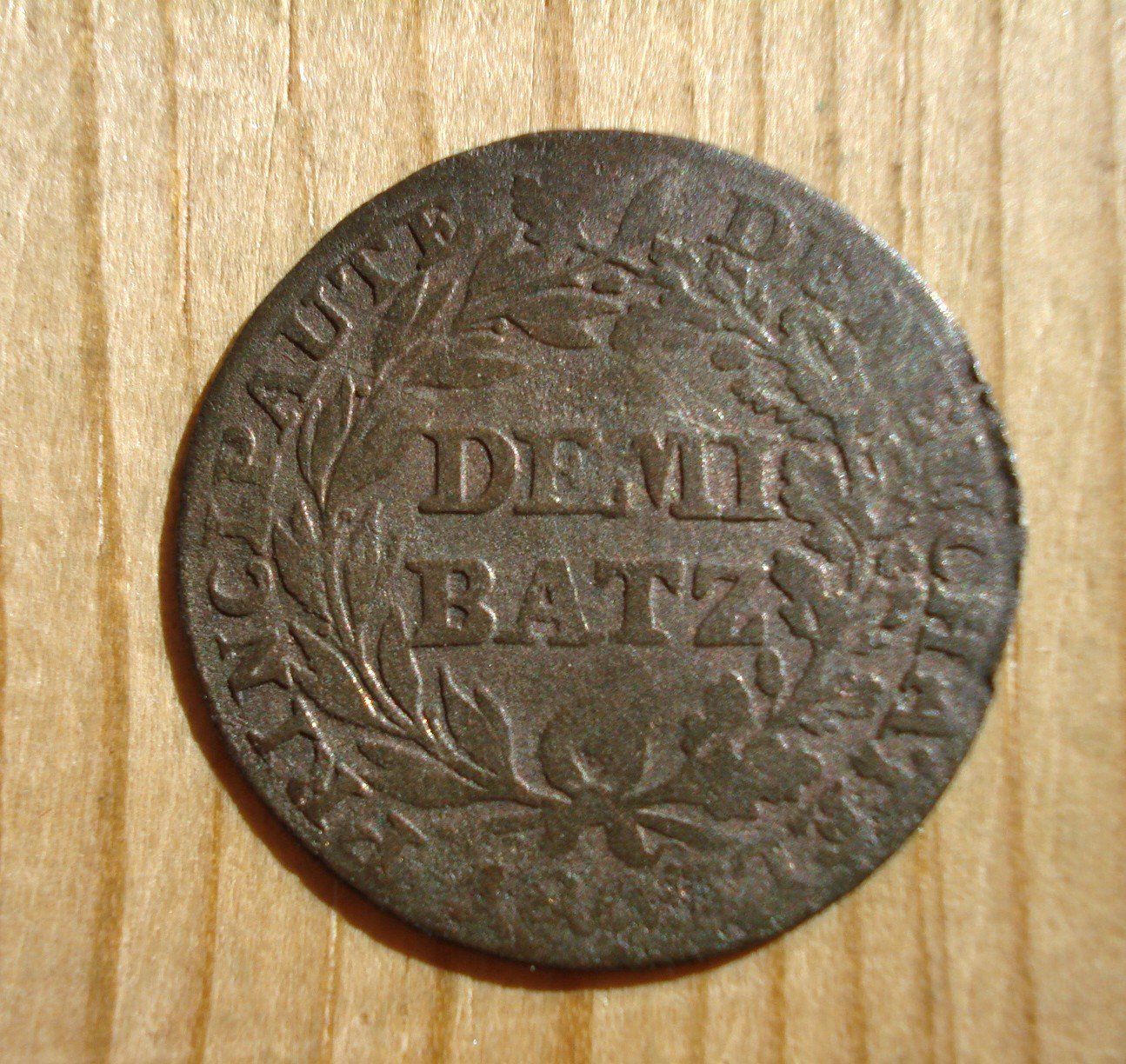 Tutti le monete: (D3) Neuenburg DEMI BATZ 1807 – Usato da Erlach venduto da Net-Coins