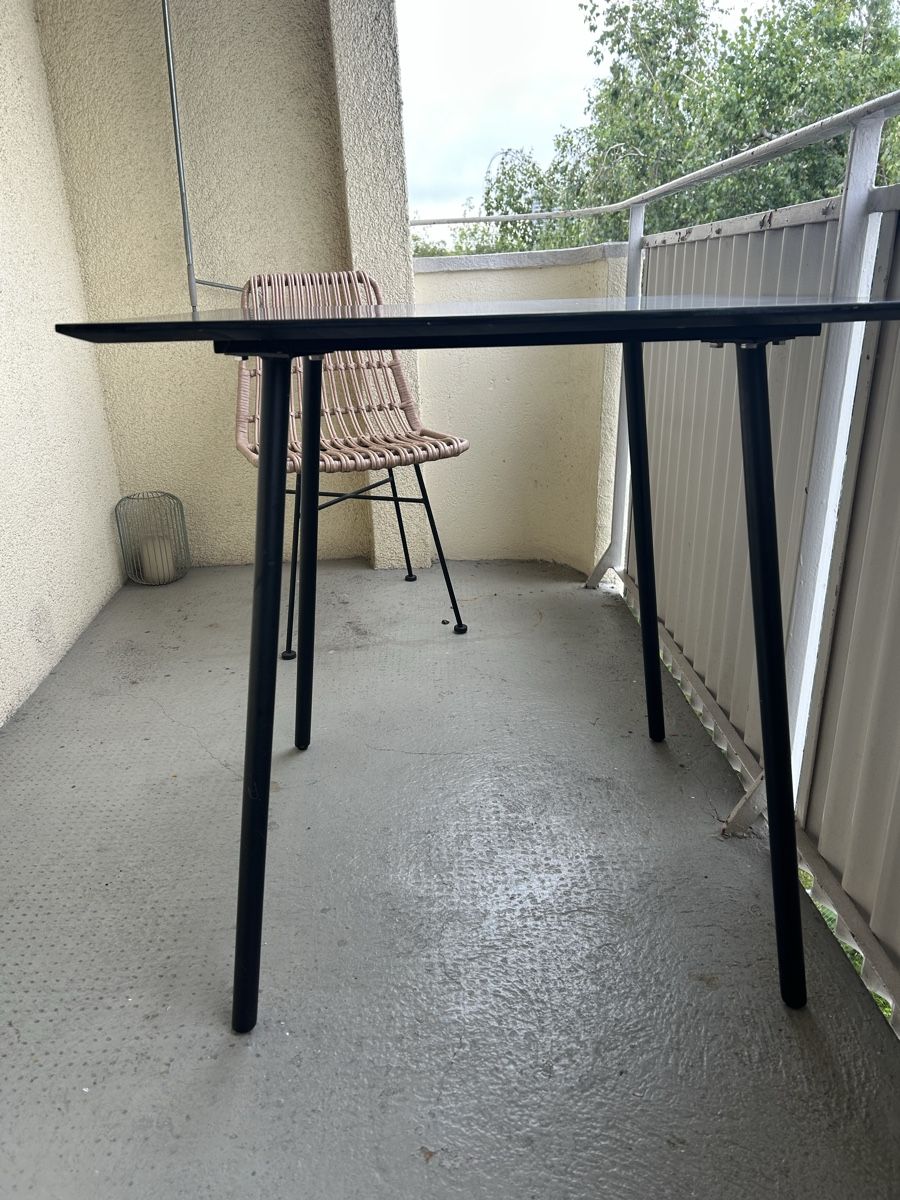 Tavoli: Balkon Tisch – Usato da Dietikon venduto da ret_5gtj 1