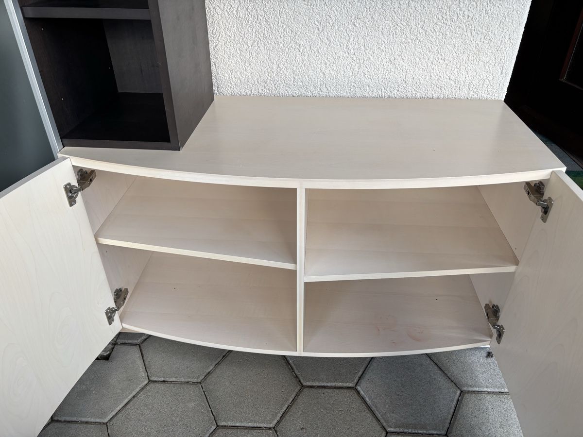 Pfister Scaffali: Wohnwand von Möbel Pfister – Usato da Lupfig venduto da Corona3 1