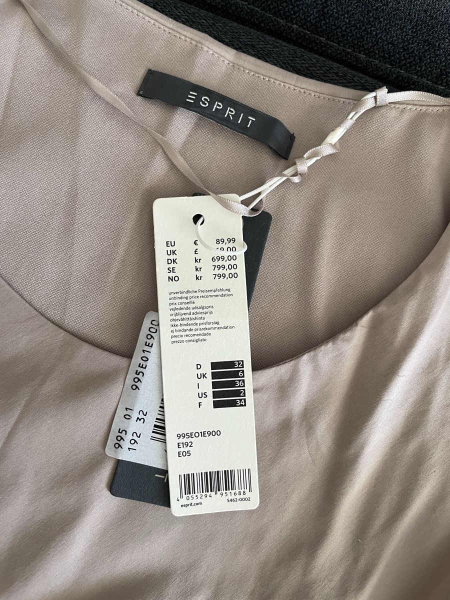 Robes: Esprit Kleid neu – Neuf avec emballage d'origine à Ipsach par takacseni 3