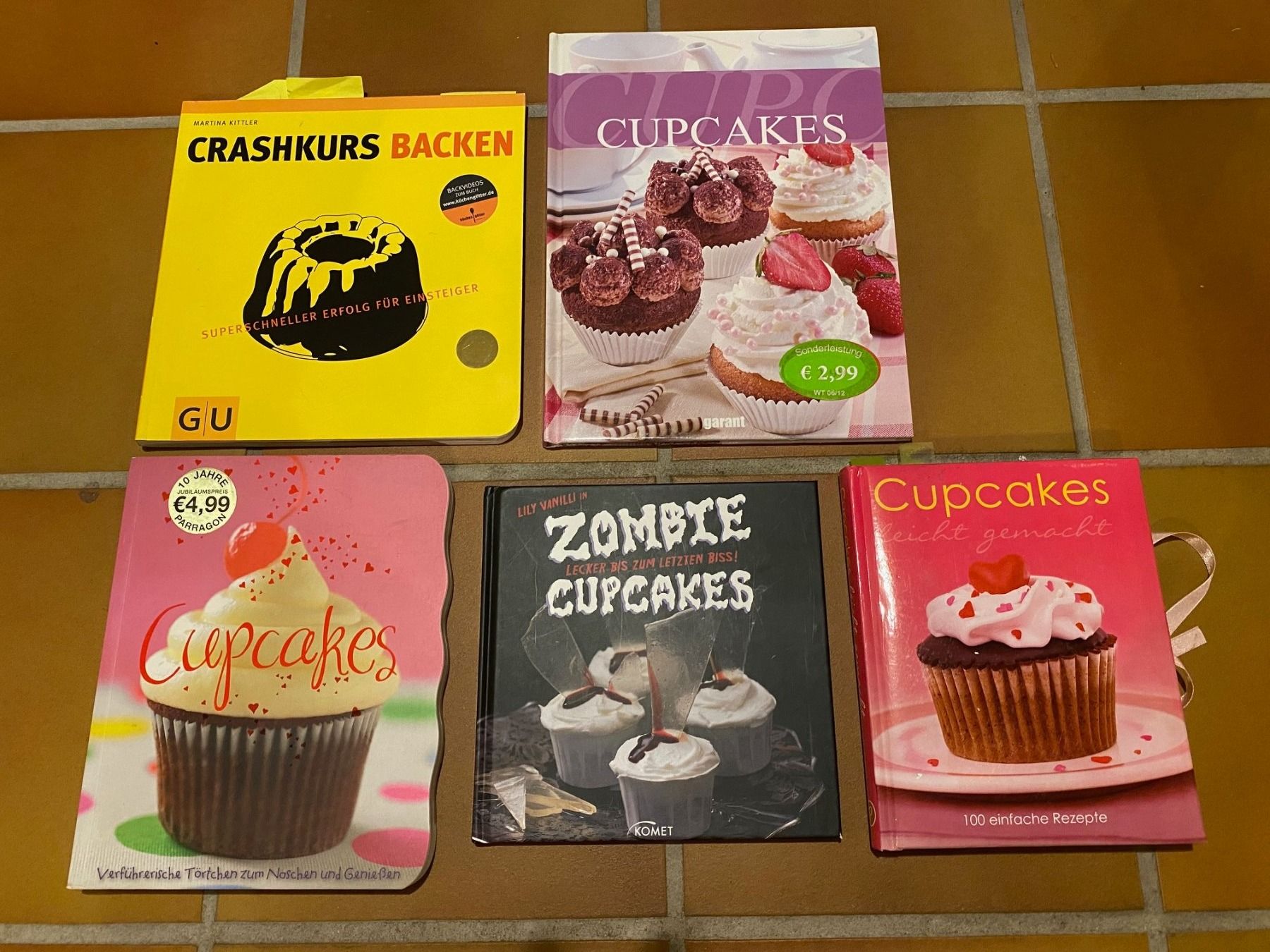 Bücher: Kochbücher - Thema Backen – Gebraucht aus Hinwil von allerlei0815
