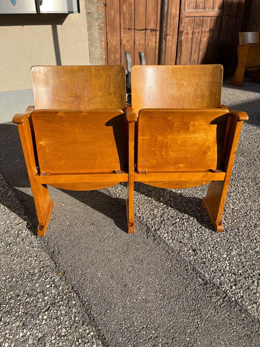 Stühle: Strapontins de cinéma (11pièces) – Gebraucht aus Arnex-sur-Orbe von Tutu1037 1