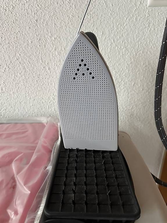 Ferri da stiro: Ladymaxx Bügelstation nfinity Premium – Usato da Heerbrugg venduto da Safebeutel 3