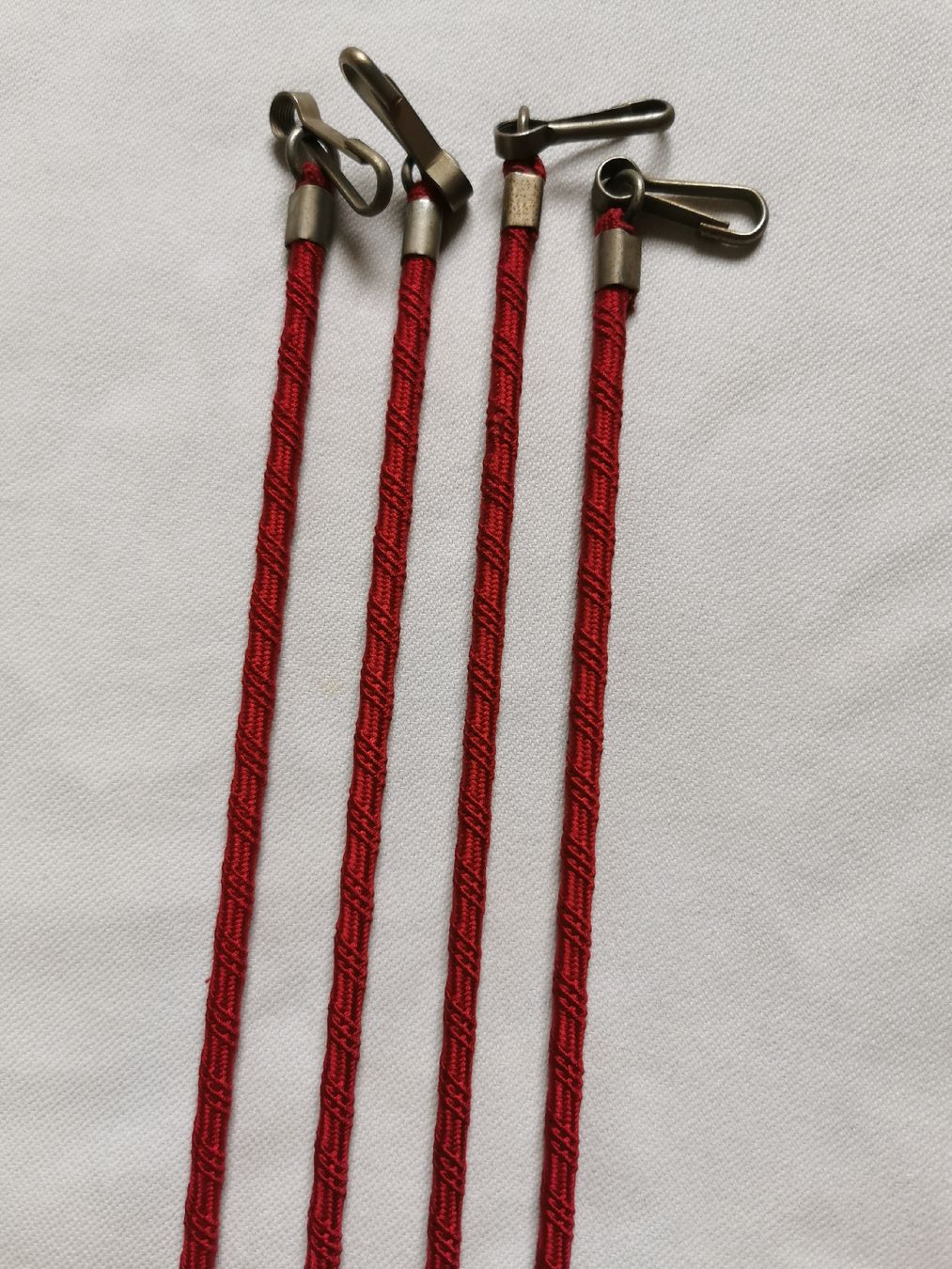 Tende: Alte Schleuderstab vorhang 98 cm. – Usato da Basel venduto da Treasurehunter 4