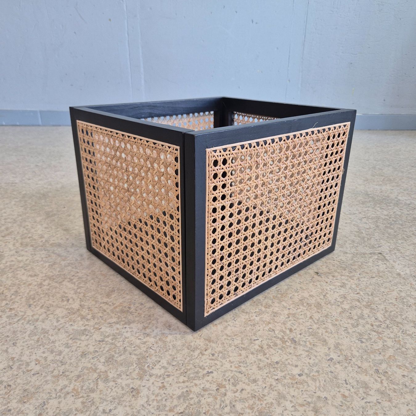 H&M Recipients et similaires: H&M Home Box Aufbewarhungsbox mit Jonc Geflecht – D'occasion à Nottwil par Wondewa-Shop 7