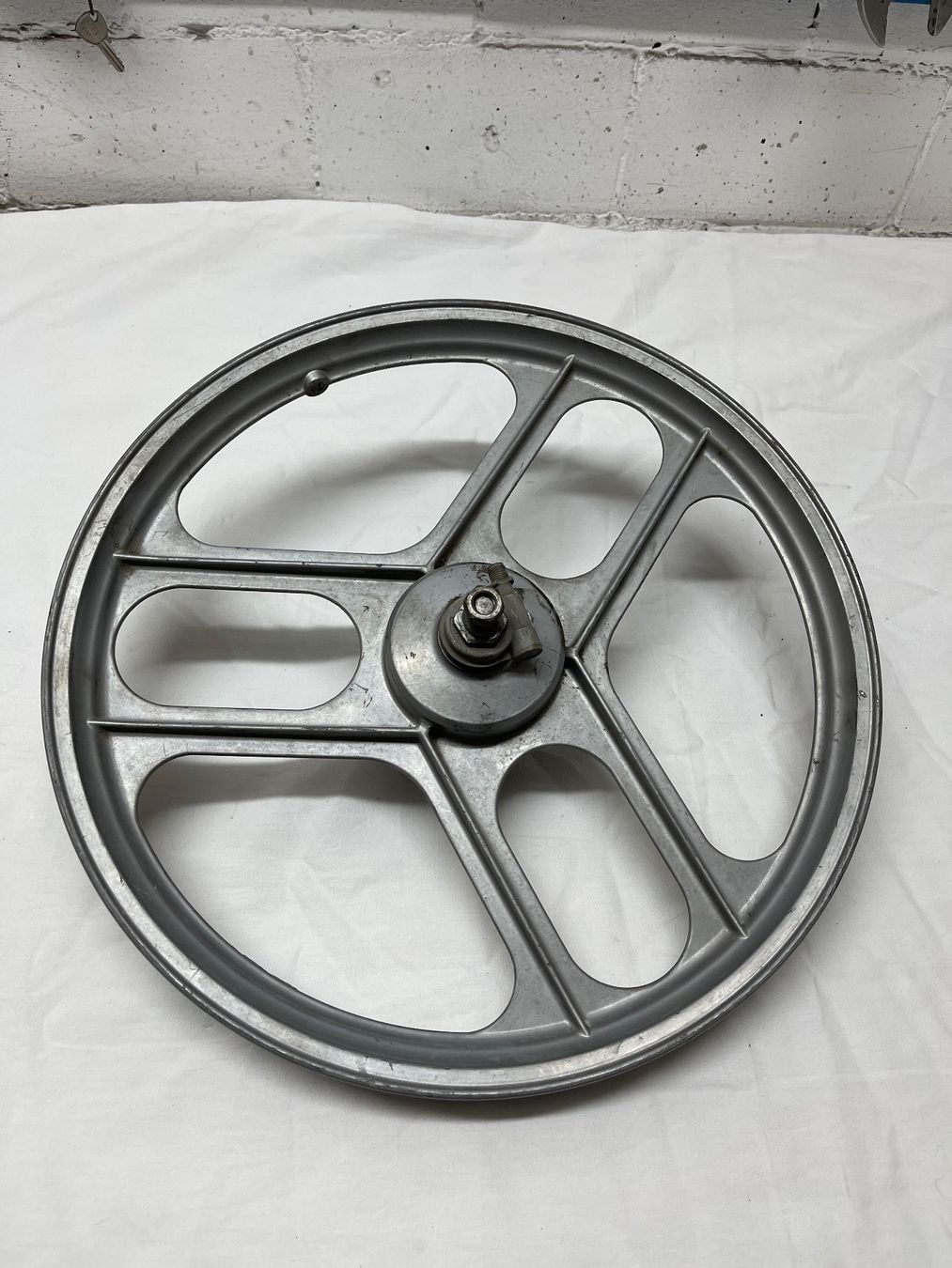 Ciclomotori: Mofa Felge 16 Zoll – Usato da Dübendorf venduto da Sachs621 2