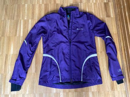 Sehr schöne Odlo Jacke Gr. 40
