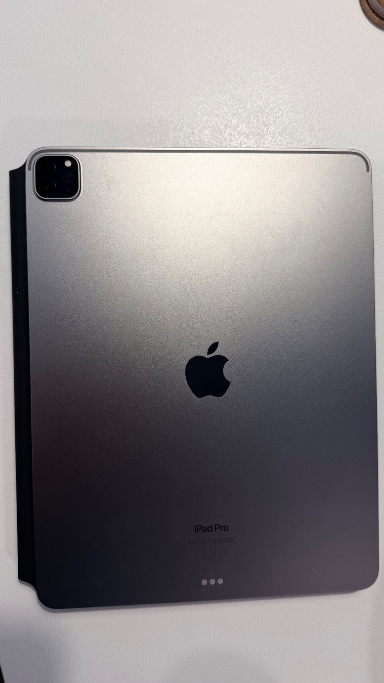 Apple Tablet PC: iPad Pro 12.9" M2 chip, 128GB + Magic Keyboard - NEW! – Usato da Zürich venduto da and_258p 1