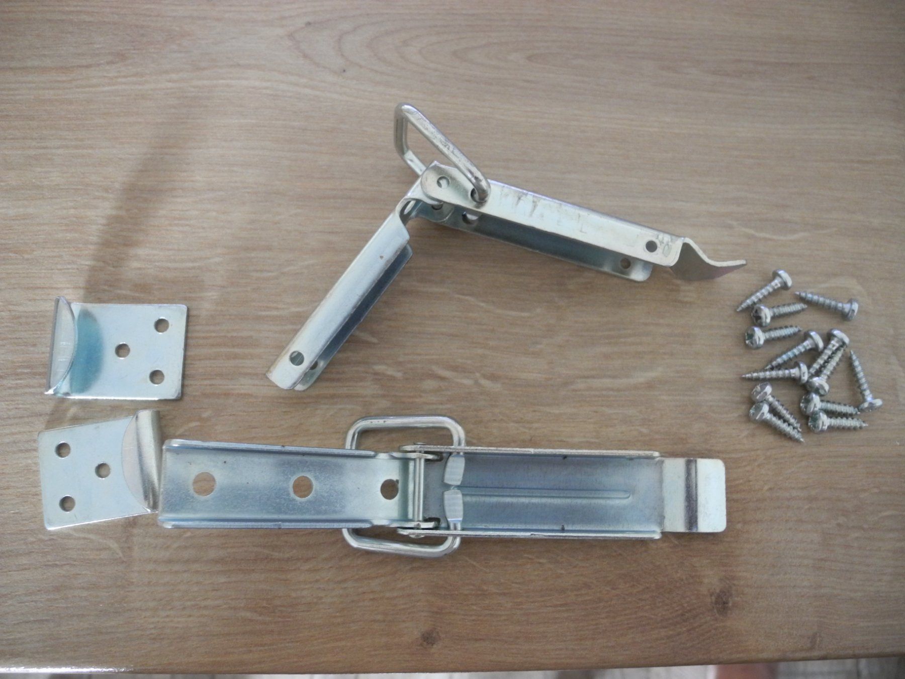 Quincaillerie: 2 STÜCK KISTENVERSCHLUSS – Neuf (Voir description) à Reinach AG par Huckleberrysix 2