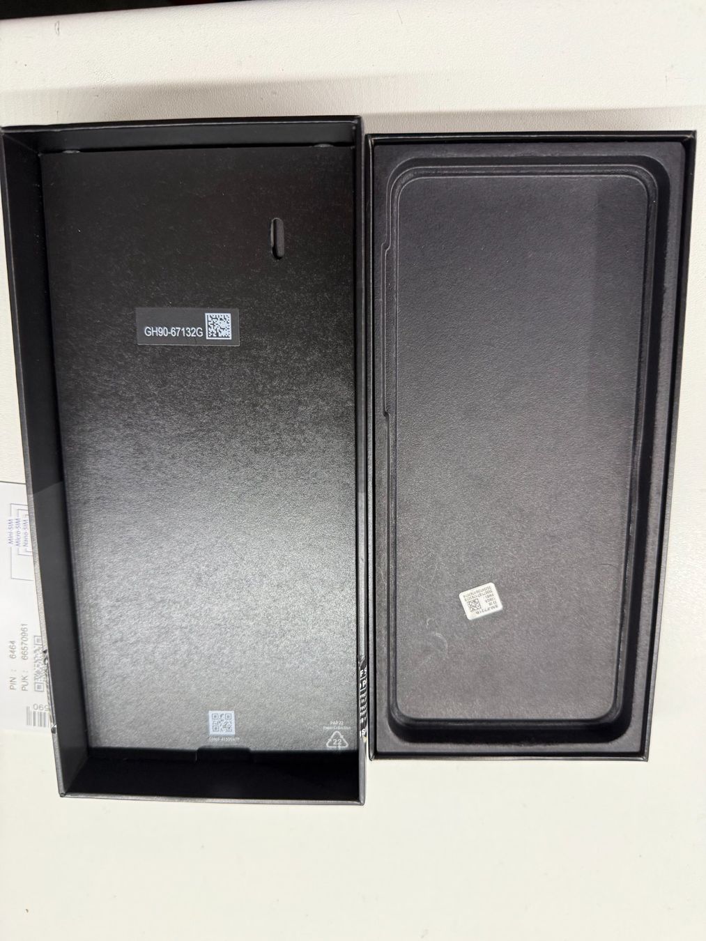 Samsung Telefoni cellulari / Smartphones: Samsung Galaxy Z Flip 4 128MB Graphite – Usato da Thun venduto da Kubu99 5