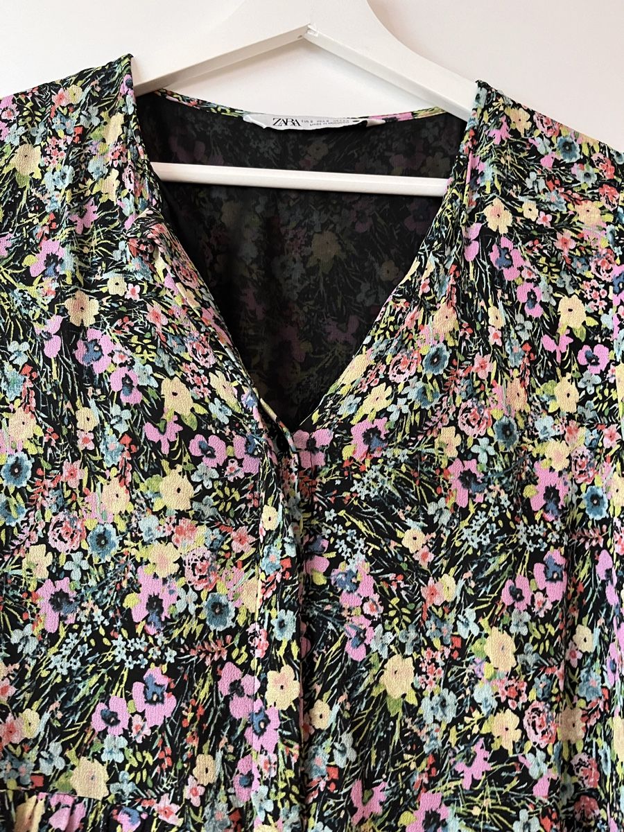Zara Vestiti: Schönes geblümtes Kleid, Zara, Grösse S – Usato da Küsnacht ZH venduto da ToddyGinger 1
