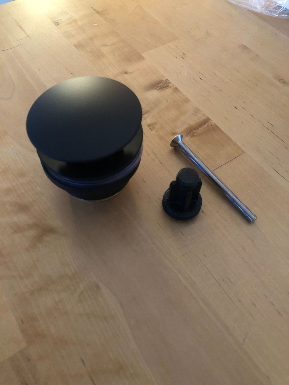Armaturen: Ablaufventil schwarz matt – Neu und originalverpackt aus Rain von Schnagomir 1