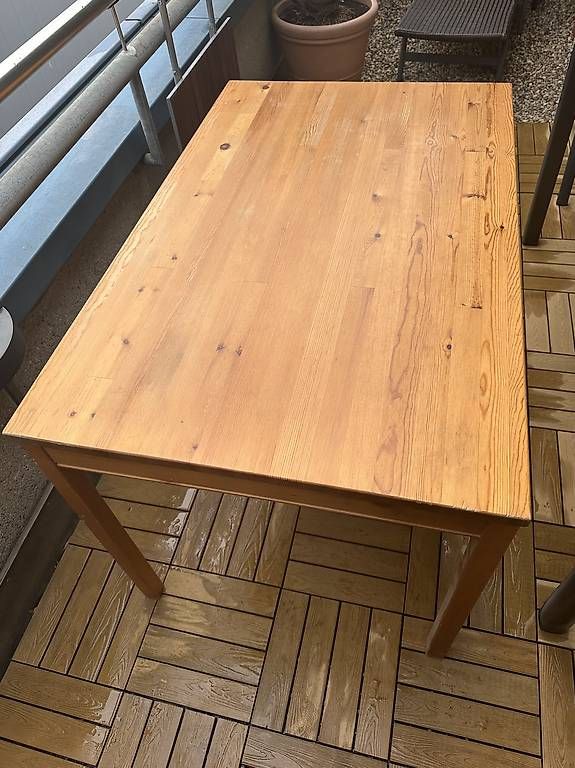 Ikea Tischset: IKEA JOKKMOKK Tischset mit 4 Stühlen – Gebraucht aus Basel von kruepi 1