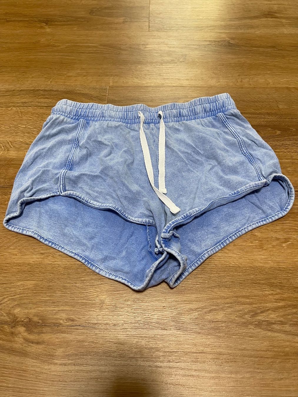 Topshop Hosen: Kurze Stoffhosen Topshop Gr 36 – Gebraucht aus Bassersdorf von Sandy456
