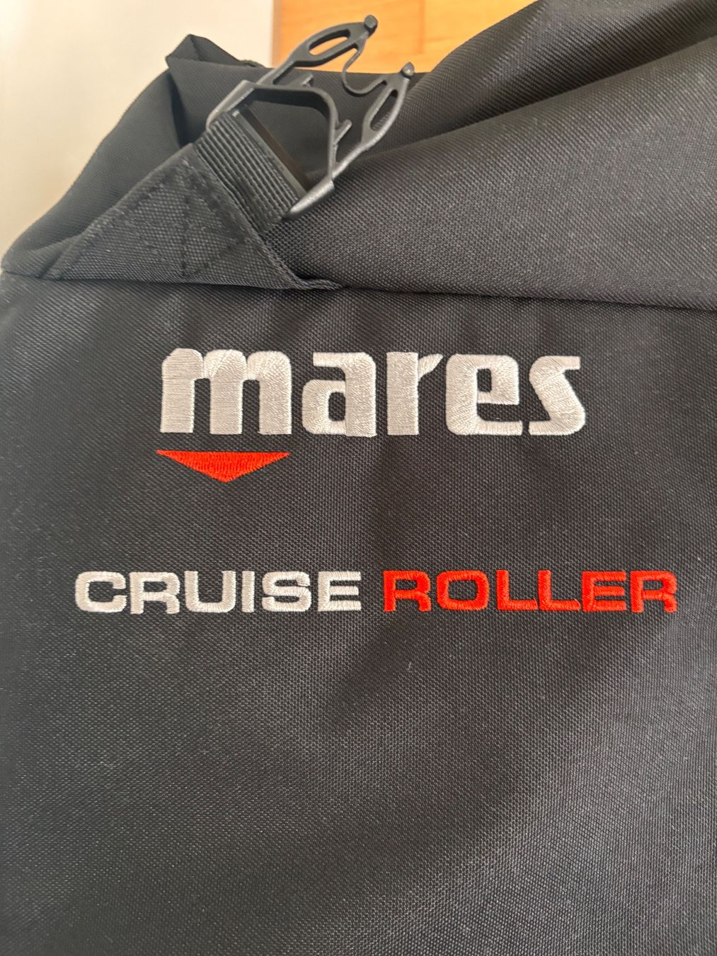 Taschen: Mares Cruise Roller Ausrüstungstasche – Neu (gemäss Beschreibung) aus Bern von Aero72 2